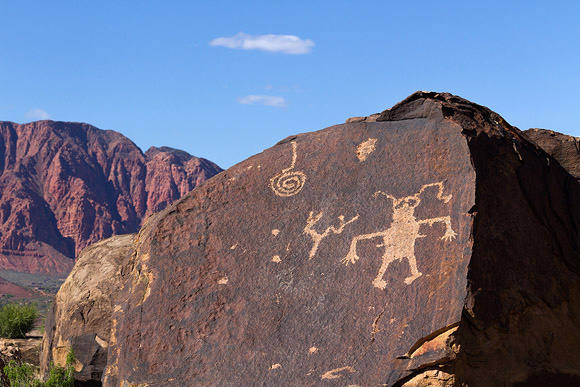 Anasazi Ridge Petroglyphs